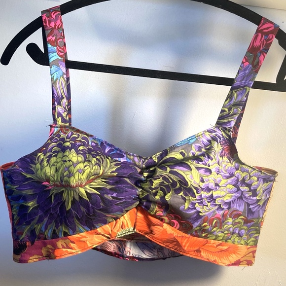 Tropical Bliss Cotton Bikini-Style Tank Top with Bold Floral Print - Picture 1 of 4